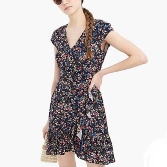 J.Crew Ruffle Front Mini Dress Floral Navy Viscose Size 4P Lightweight Summer - Picture 1 of 9